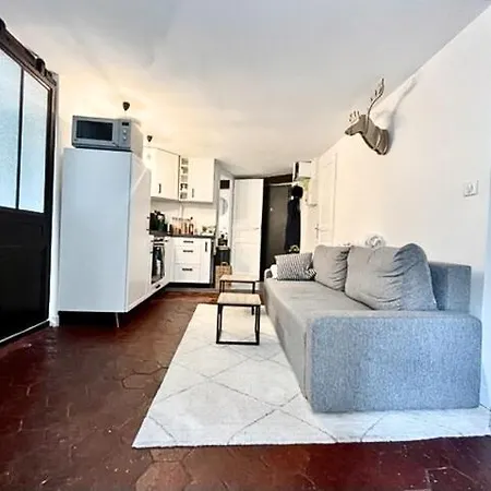 Apartamento Charming Two *